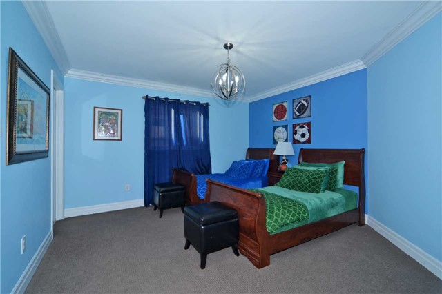 39 Lilly Valley Cres