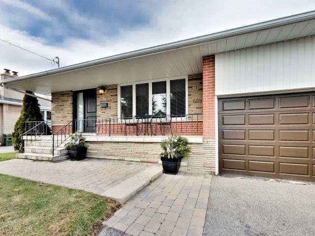 Listing W3723389 - Large Photo # 1