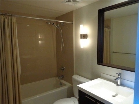 15 Viking Lane #2301