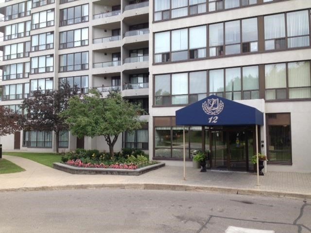 12 Laurelcrest St, #908