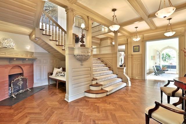 20 Elm Ave