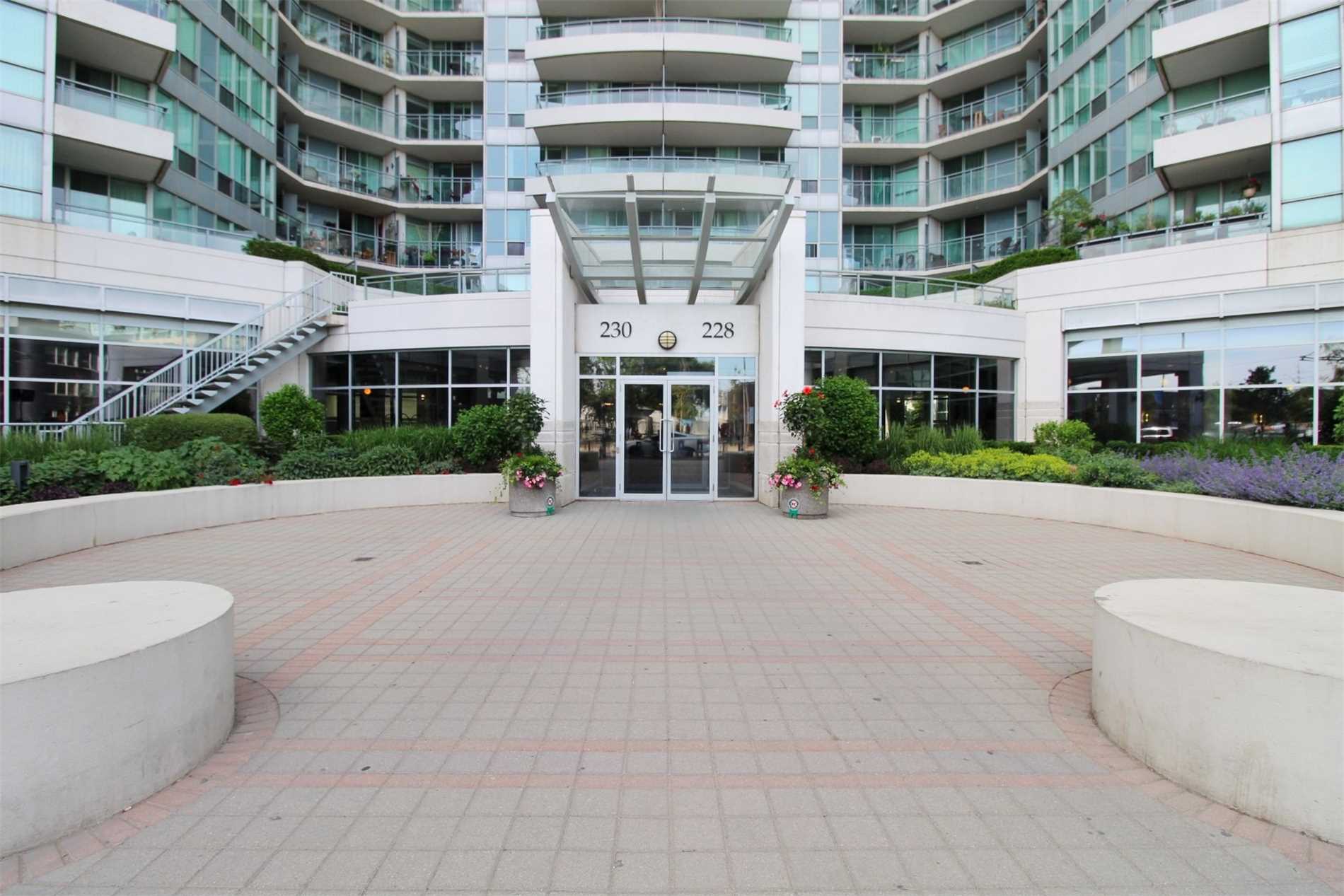 228 Queens Quay W #302