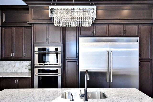 107 Queen Filomena Ave