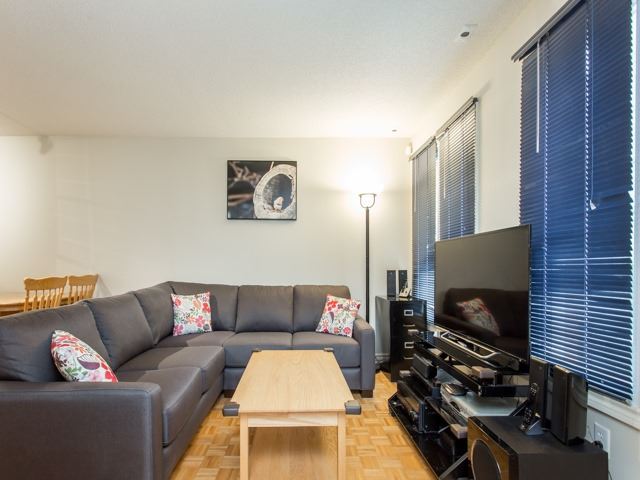 151 Townsgate Dr, #82