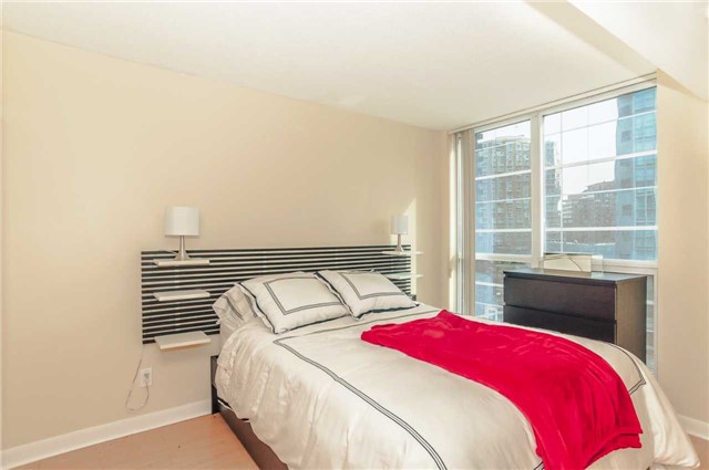 Listing C3757700 - Large Photo # 15
