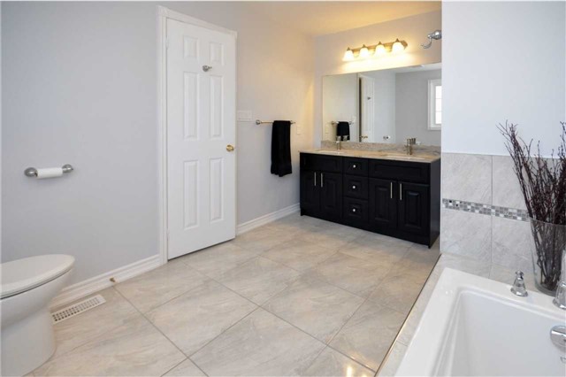 Listing W4125073 - Large Photo # 13
