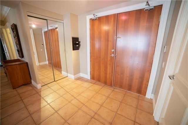 Listing C4286263 - Large Photo # 3