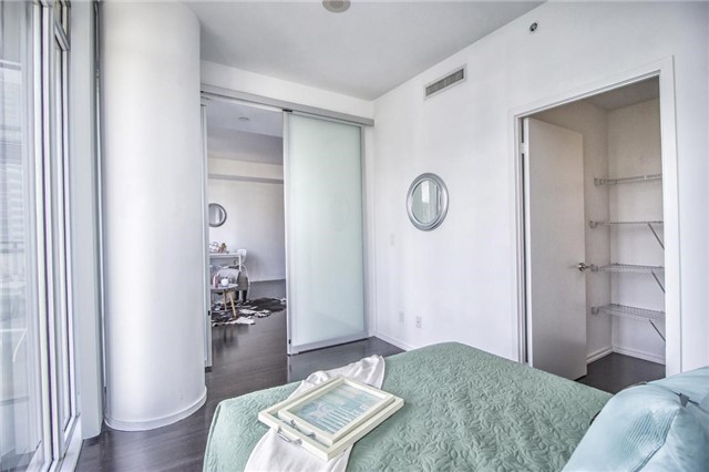 75 St Nicholas St, #1109