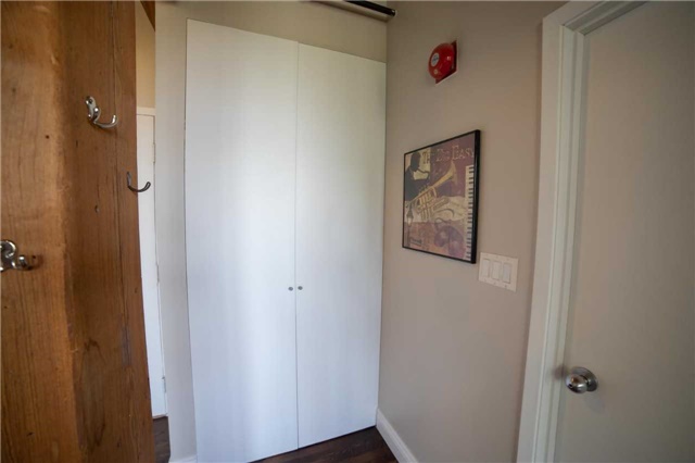 Listing W4193565 - Large Photo # 15