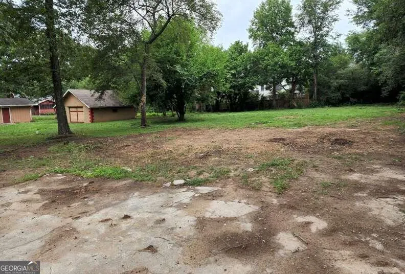 3061 Sandy Plains Road