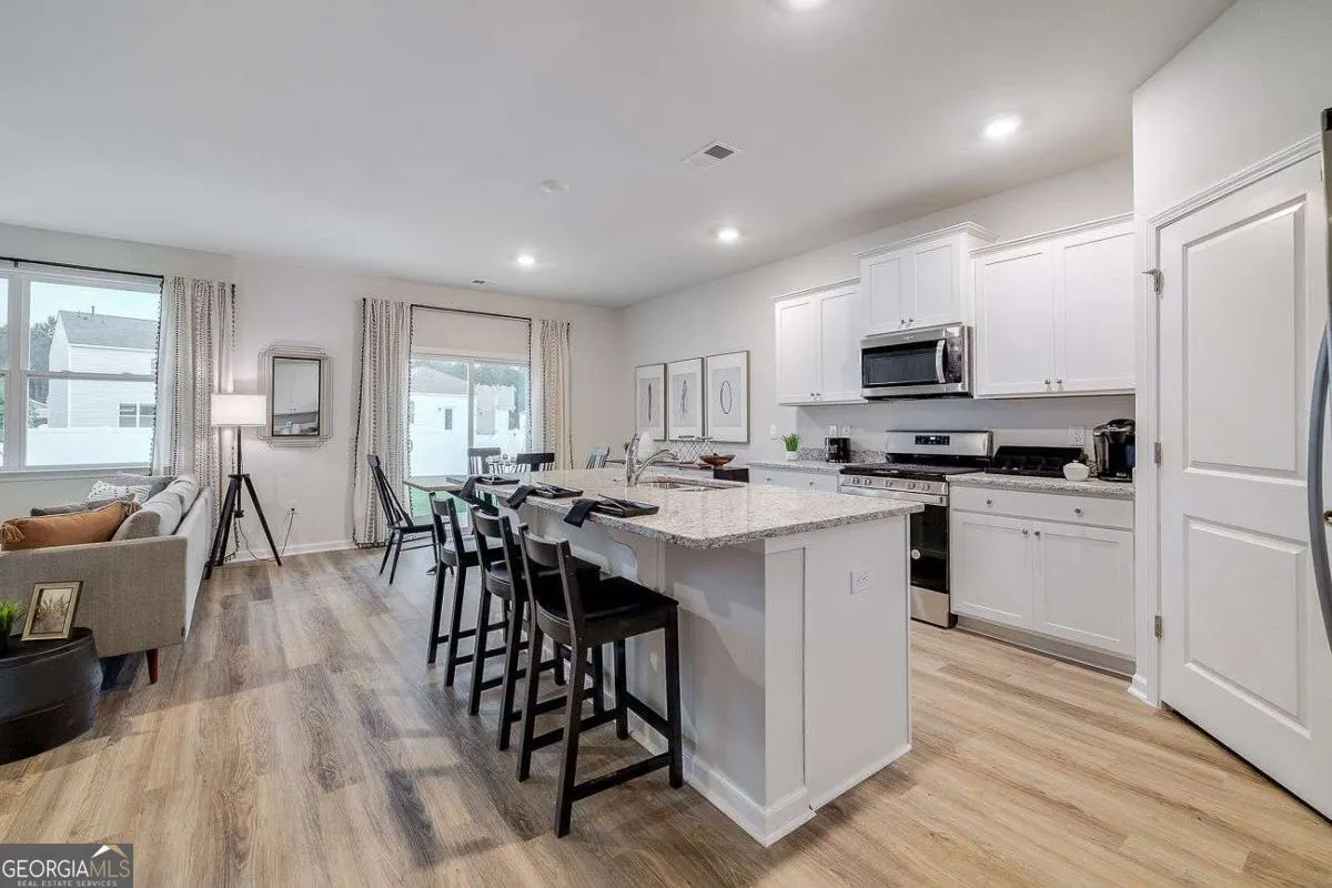 4 Gladewater Drive