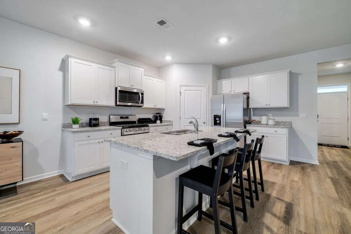 4 Gladewater Drive