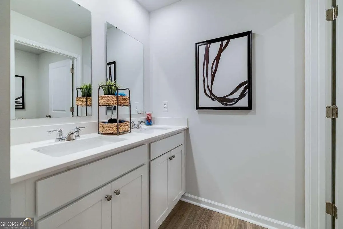4 Gladewater Drive