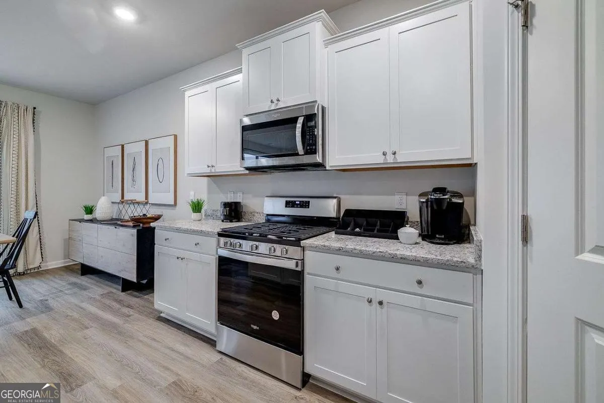4 Gladewater Drive