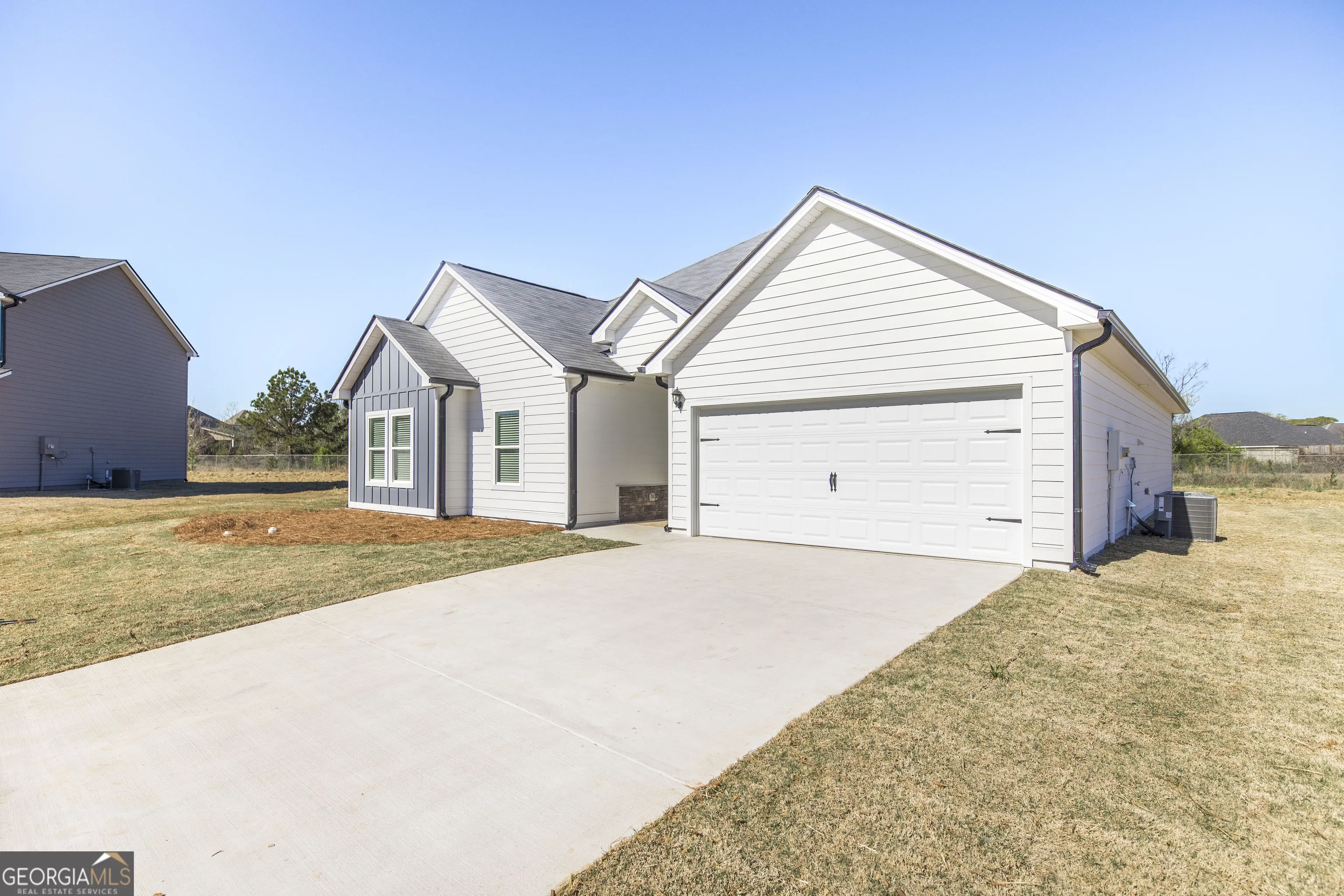 112 Monroe Court