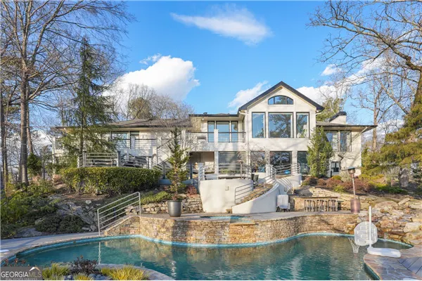 7 Whitewater Trail NW