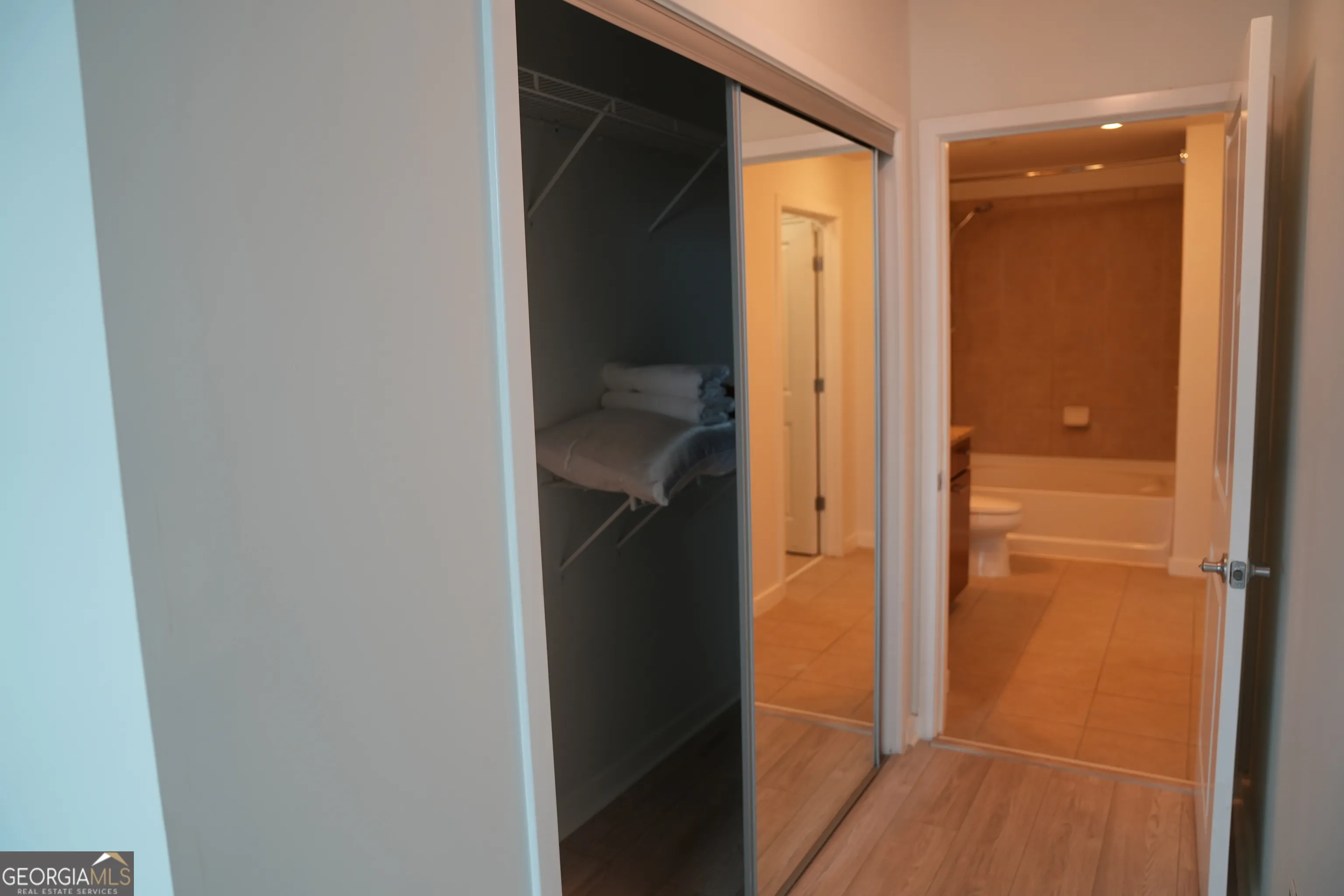 1013 3324 Peachtree Road NE, #1013