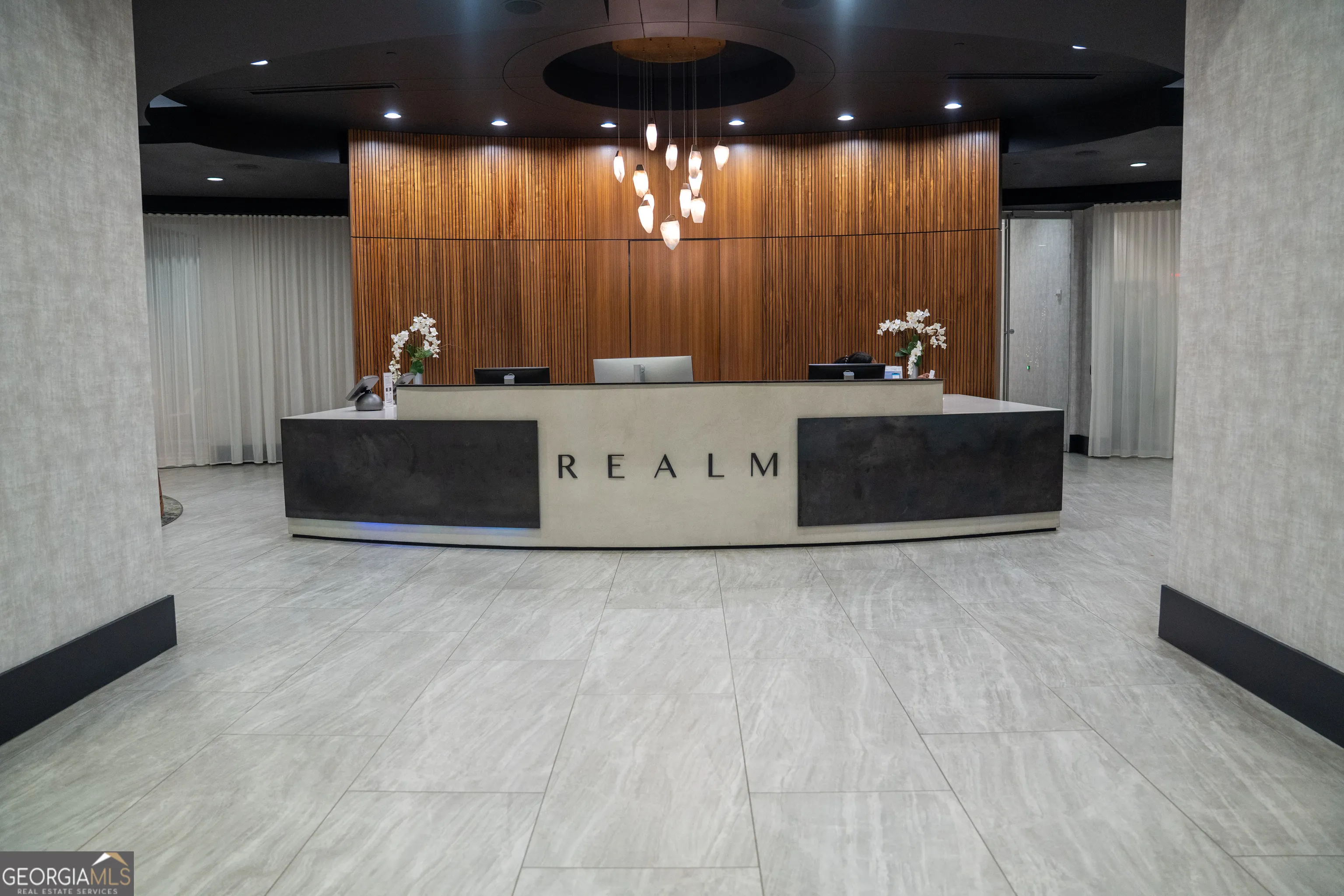 1013 3324 Peachtree Road NE, #1013