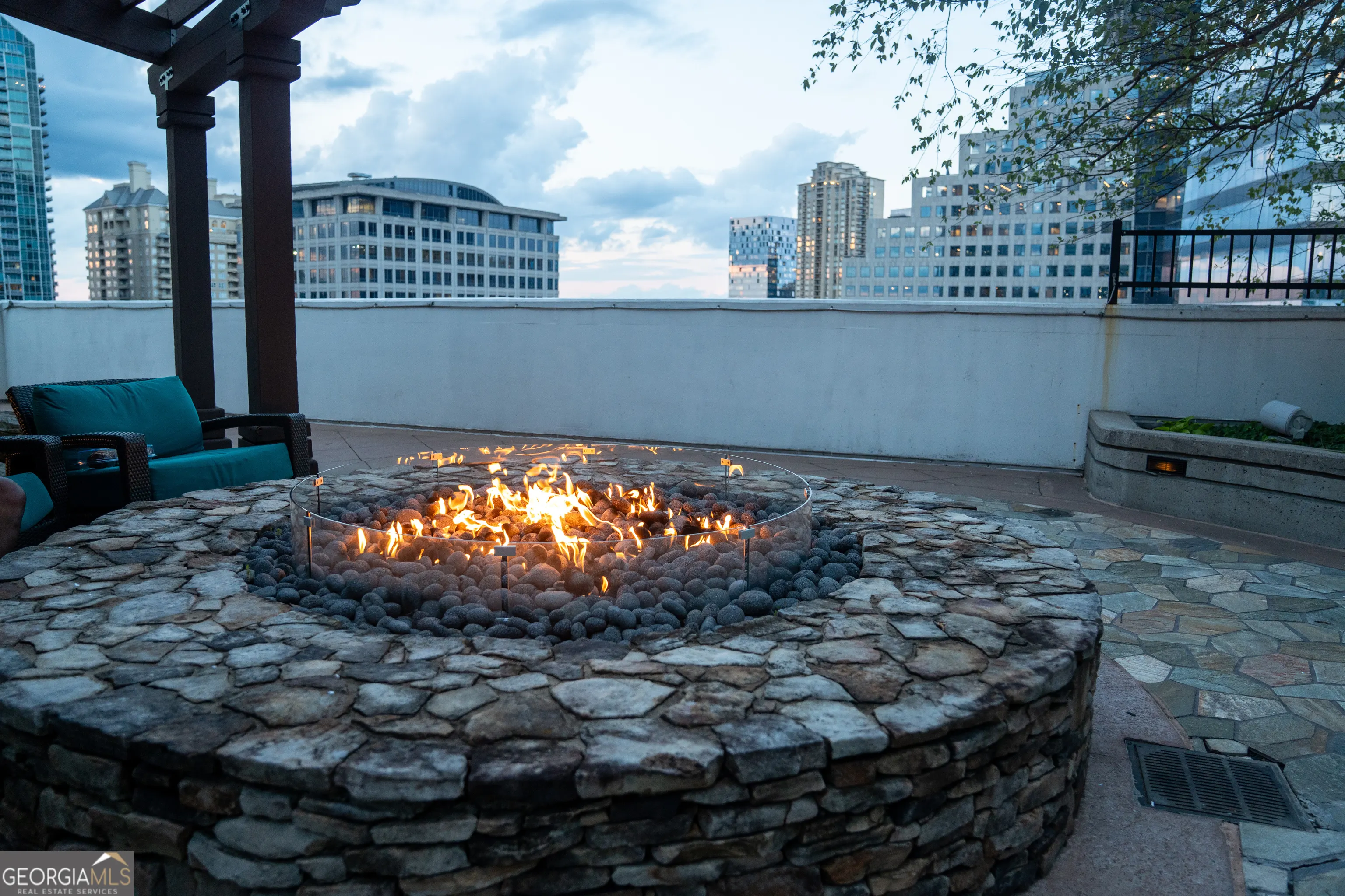 1013 3324 Peachtree Road NE, #1013