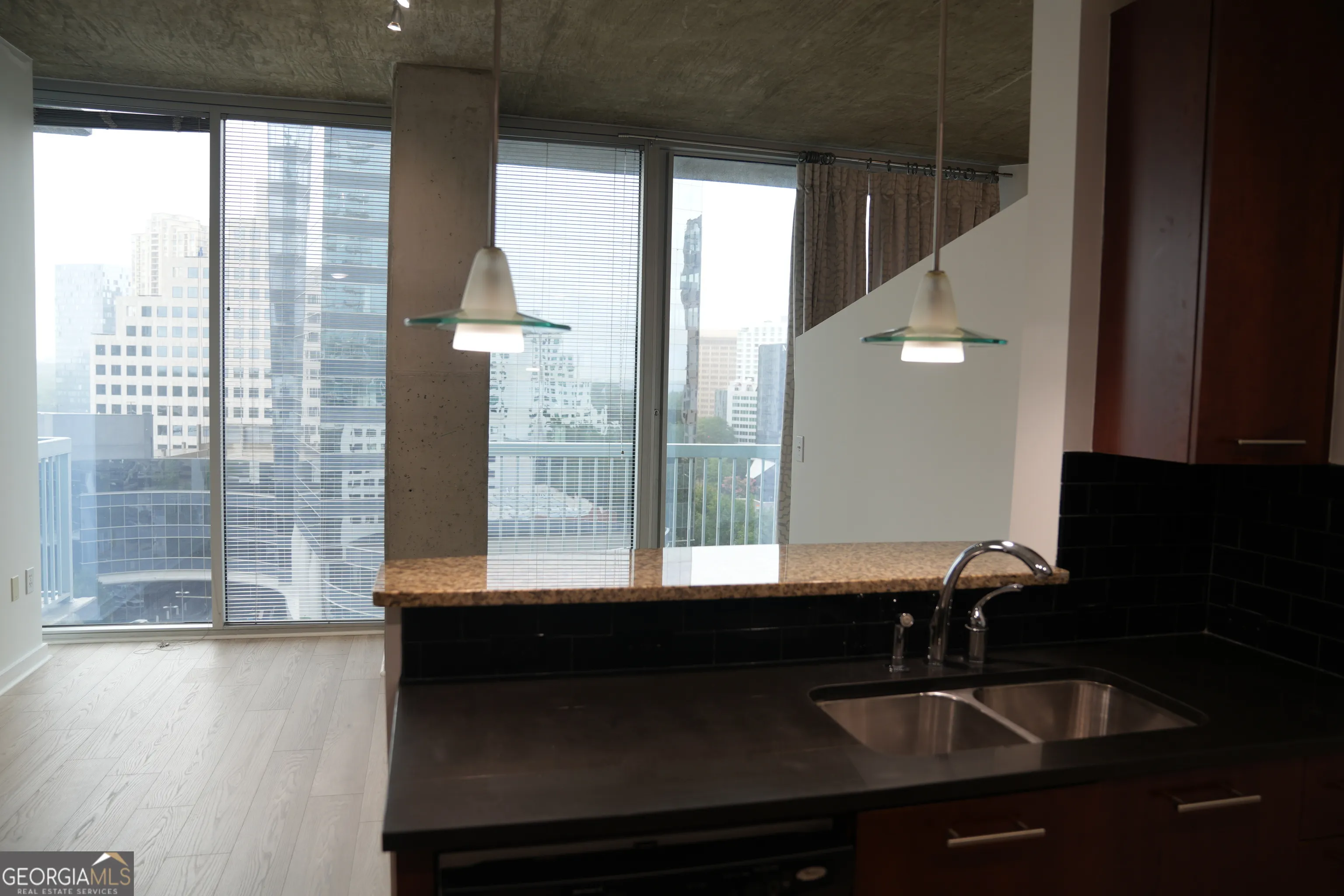 1013 3324 Peachtree Road NE, #1013