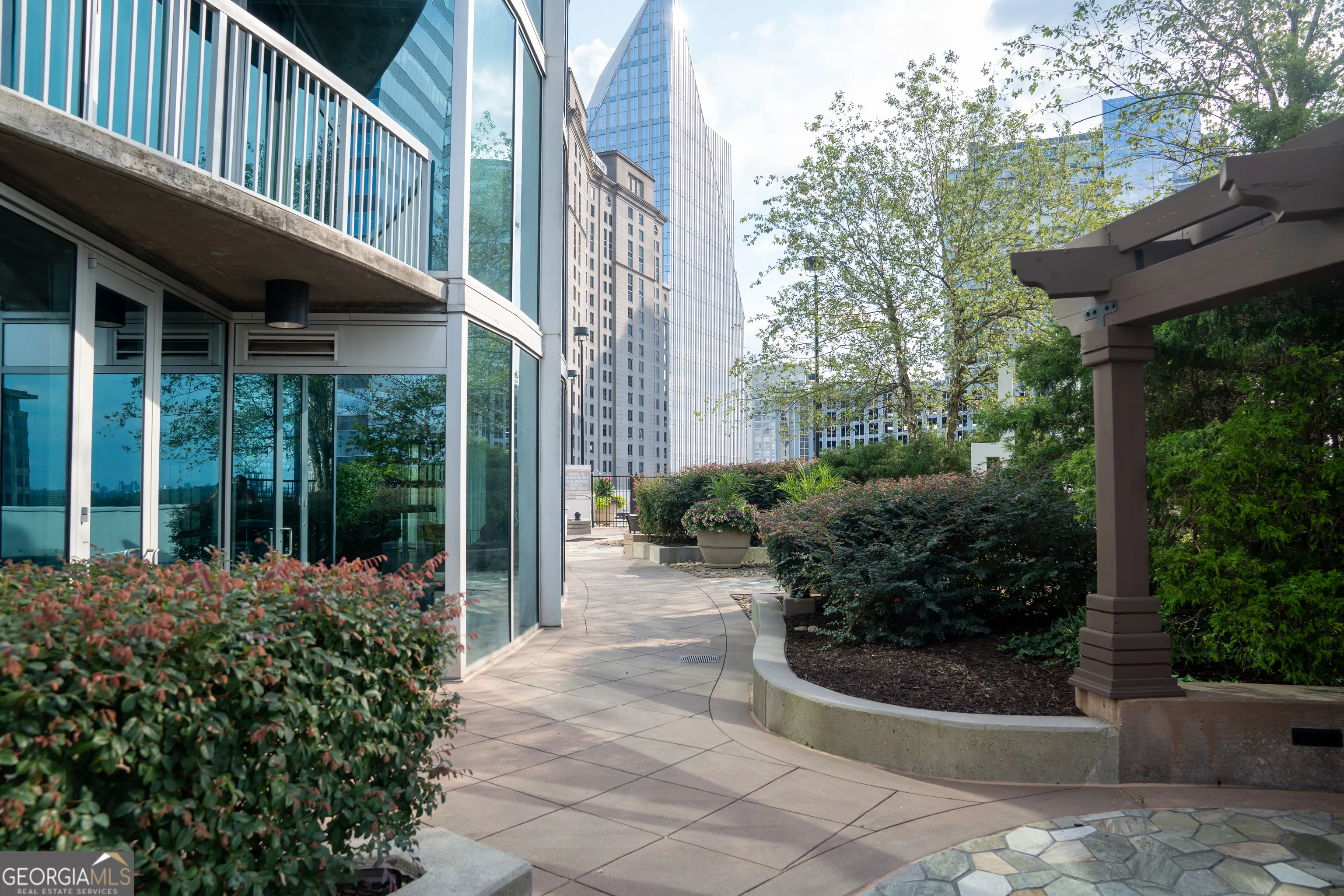 1013 3324 Peachtree Road NE, #1013