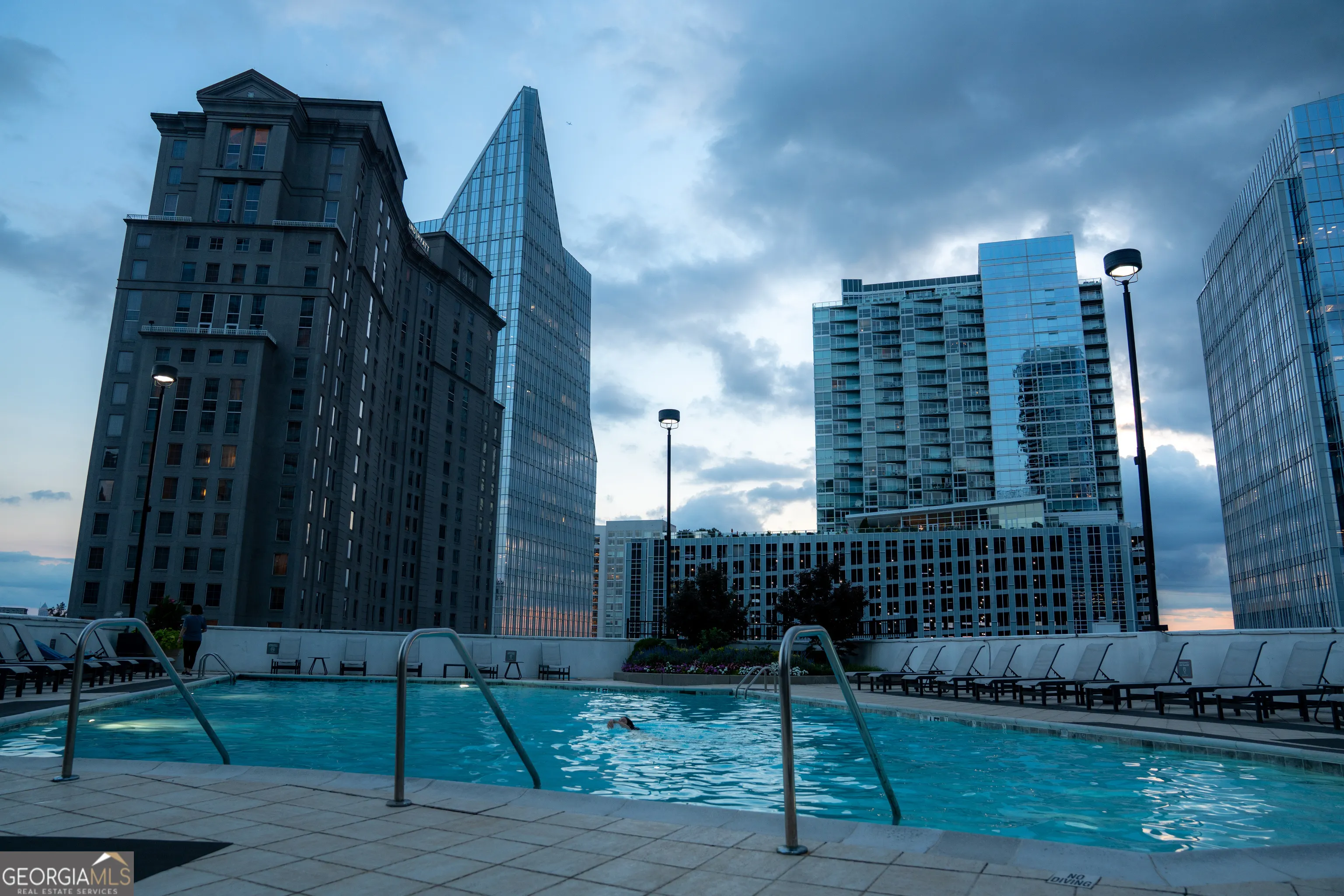 1013 3324 Peachtree Road NE, #1013