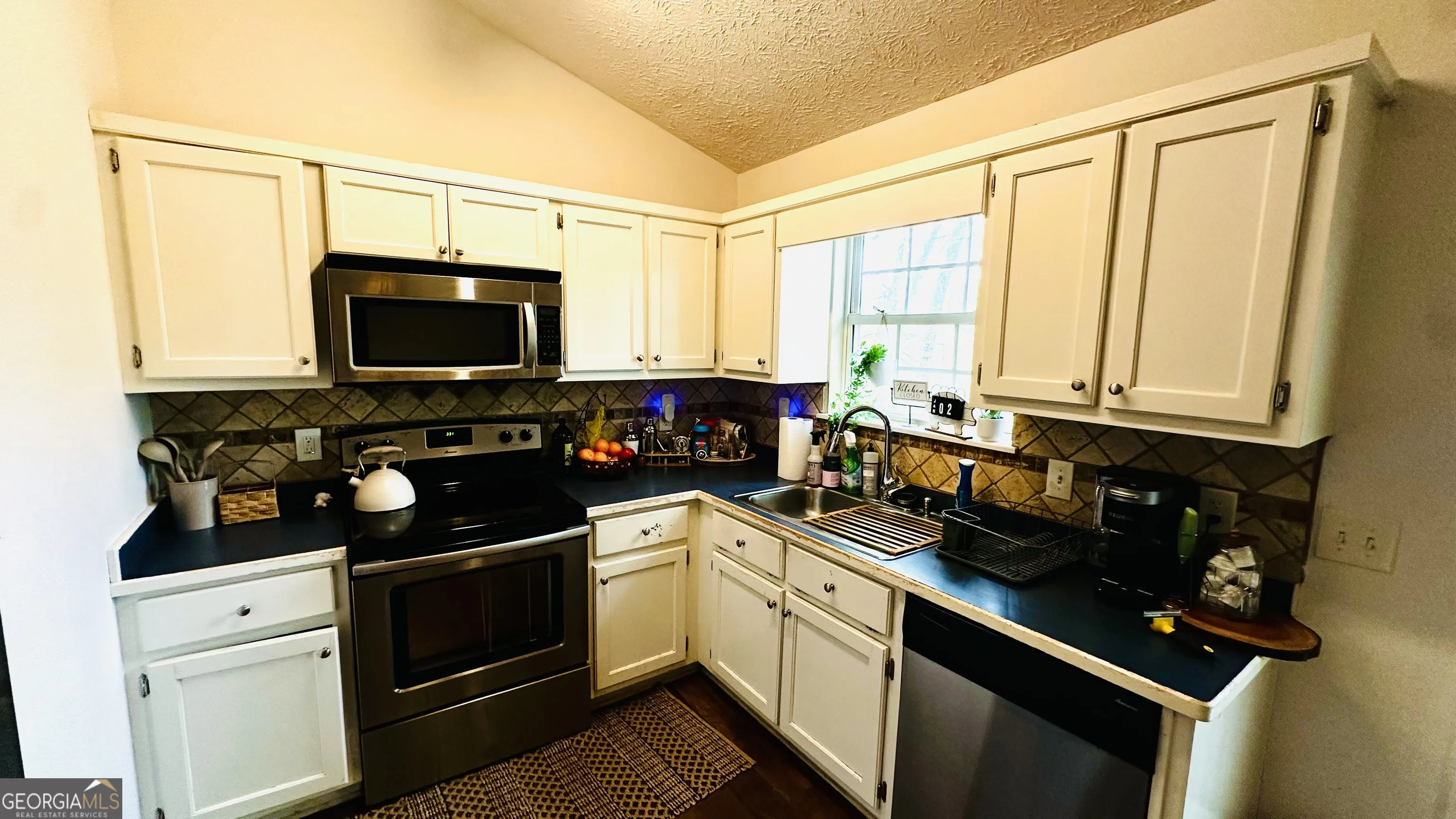 6600 Crystal Cove Trail
