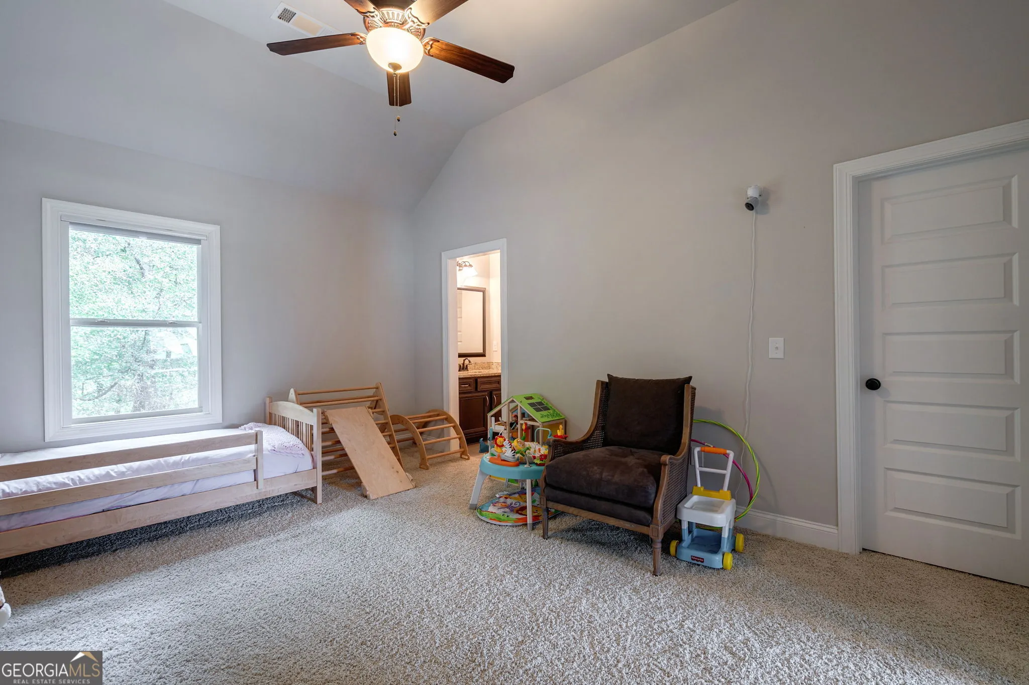 5542 Brookhaven Drive