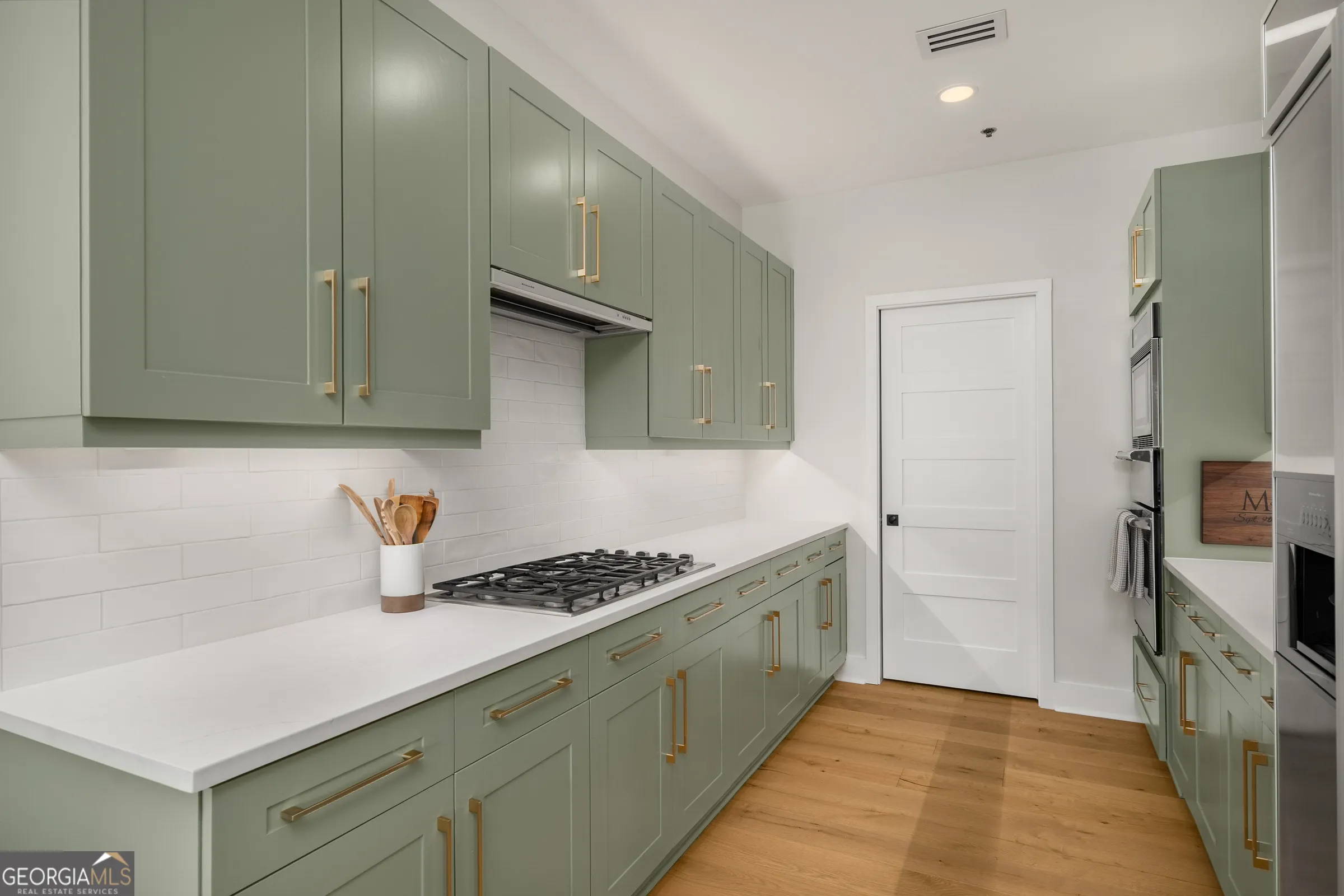 PH4 845 Spring Street NW, #PH4