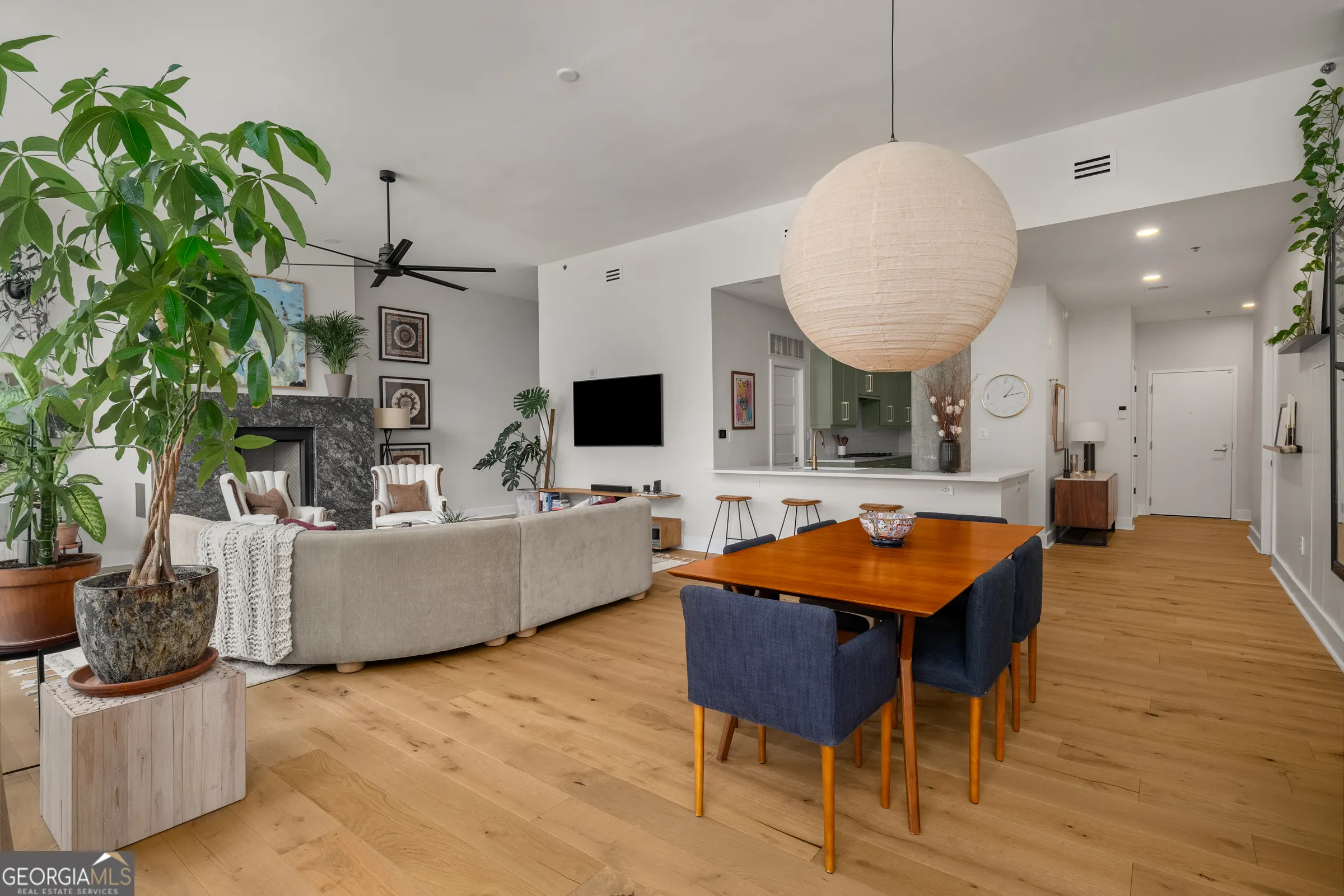 PH4 845 Spring Street NW, #PH4