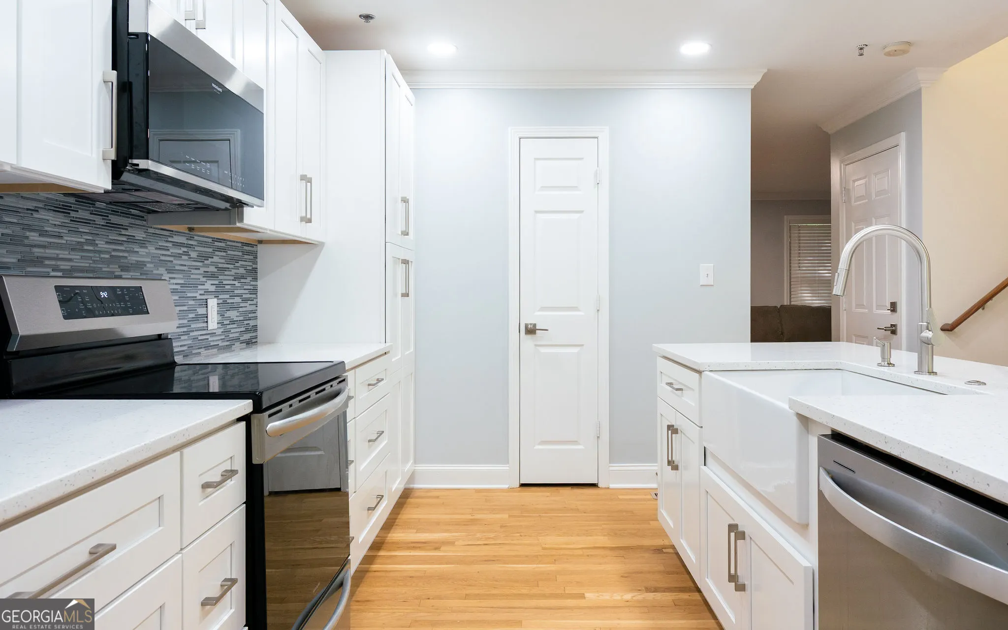 APT 8 860 Mitchell Bridge Road, #APT 8