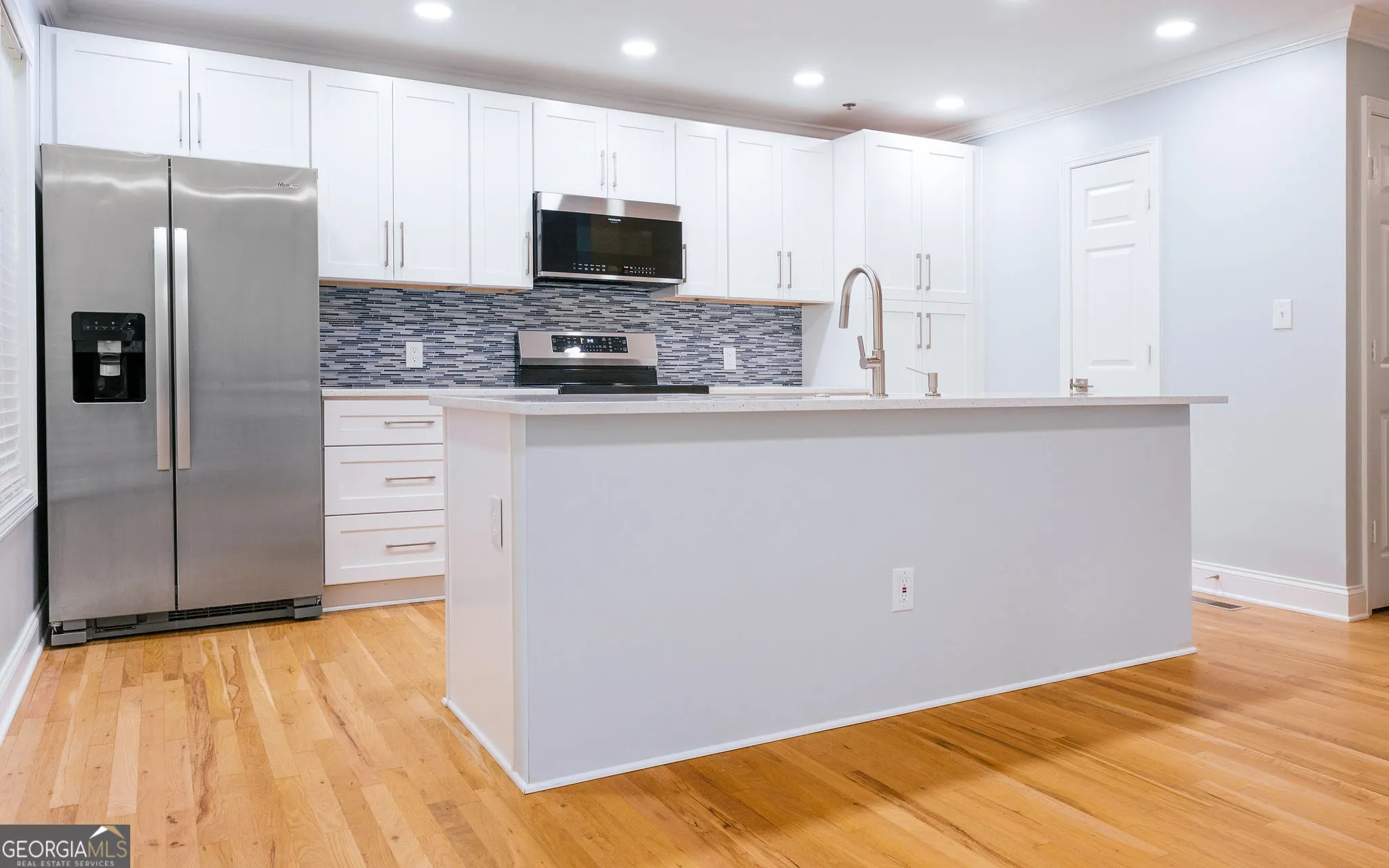APT 8 860 Mitchell Bridge Road, #APT 8