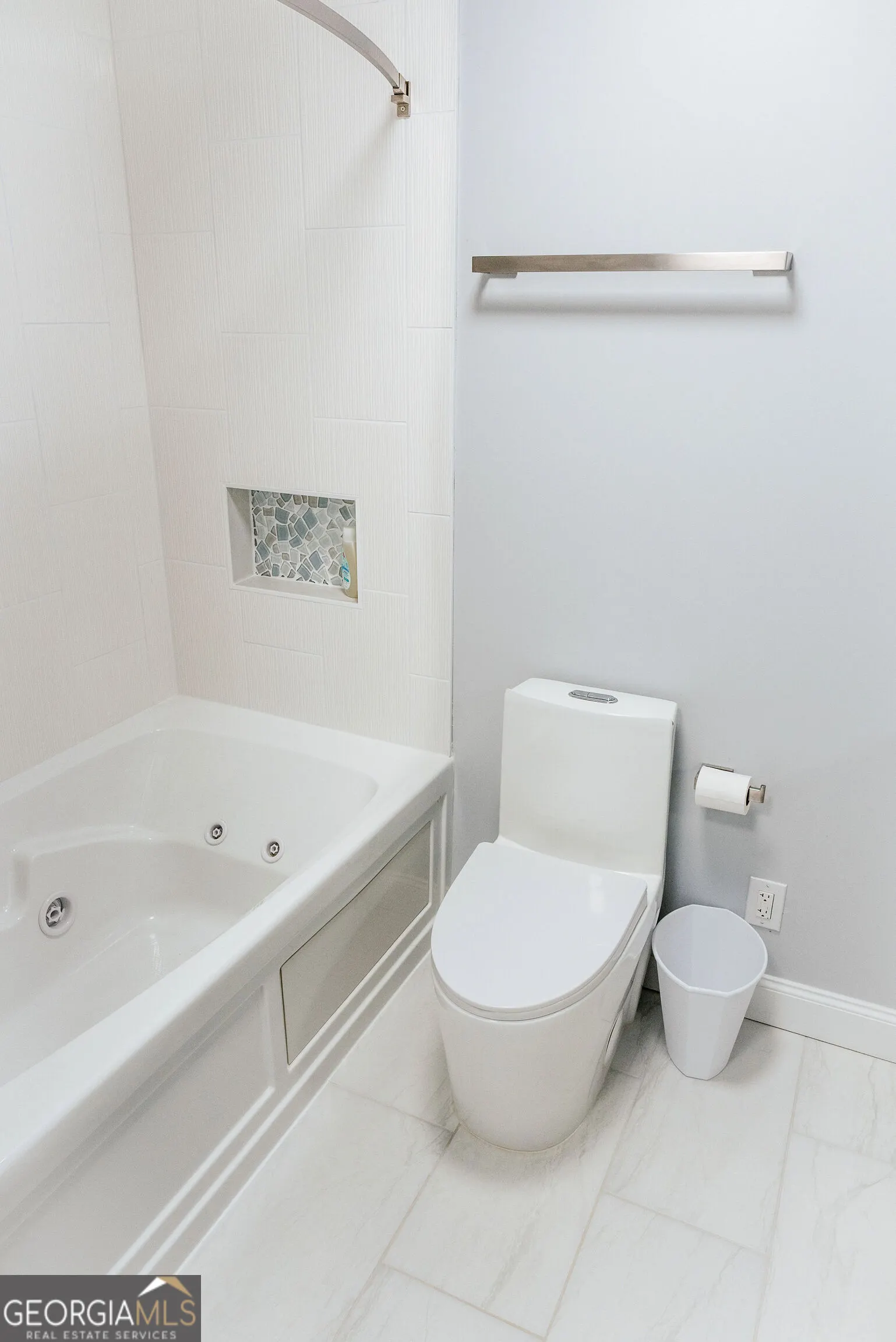 APT 8 860 Mitchell Bridge Road, #APT 8