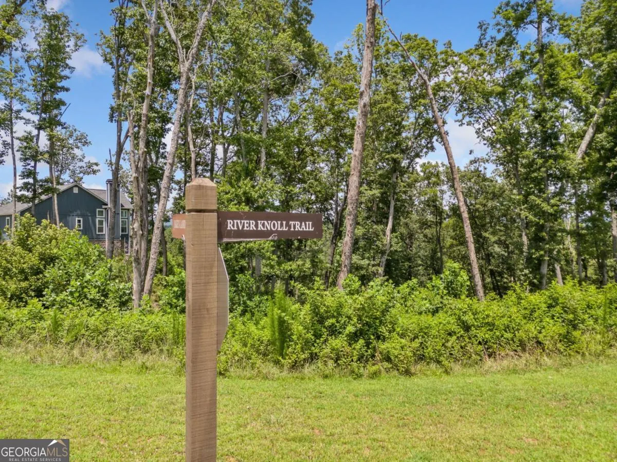 105 105 River Knoll Trail, #105