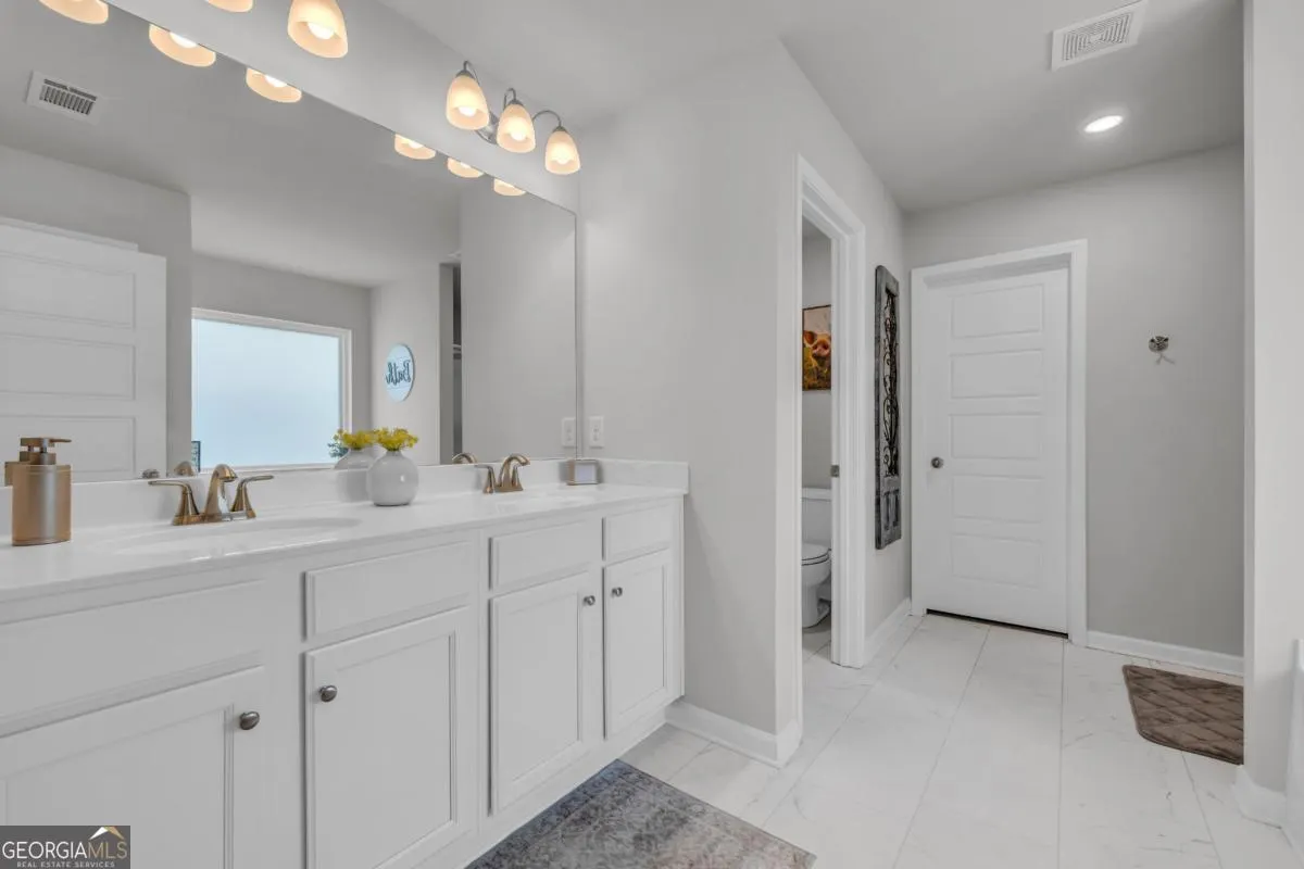 324 Quail Forest Circle