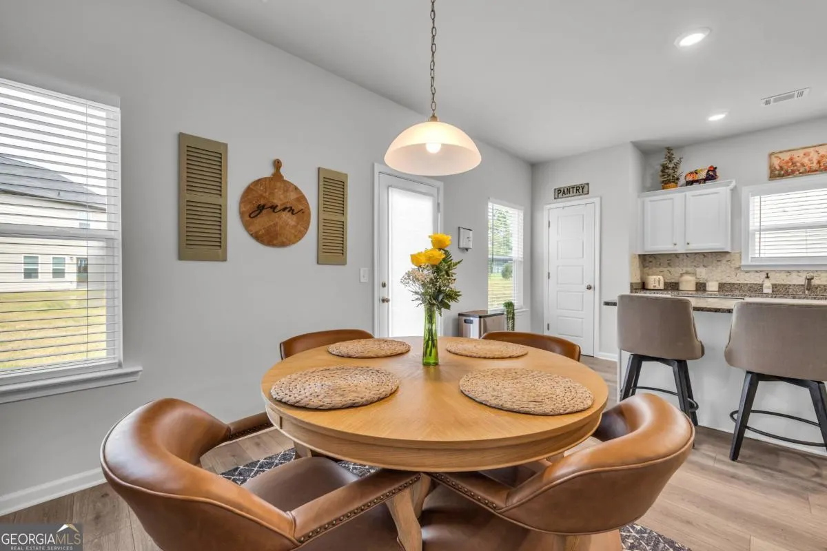 324 Quail Forest Circle
