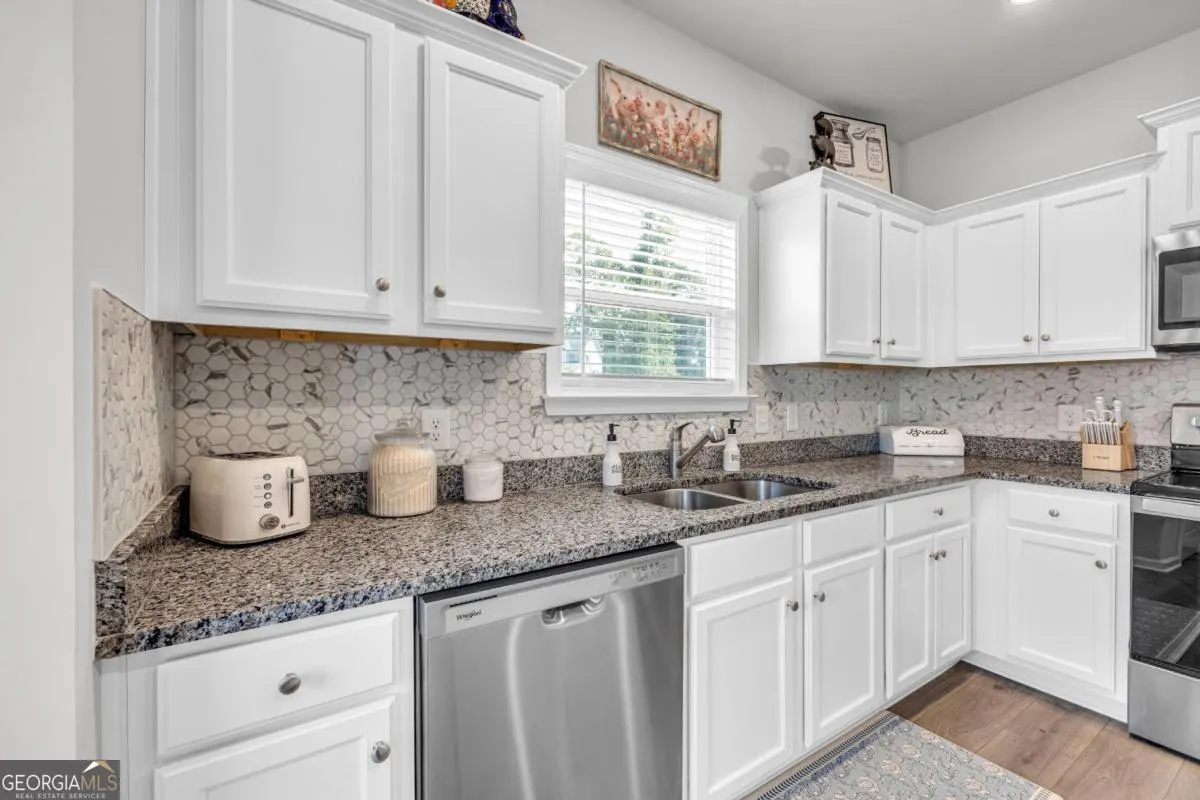 324 Quail Forest Circle