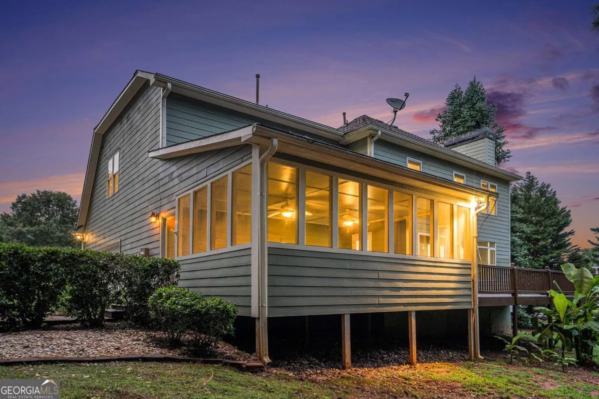 3630 Falls Trail