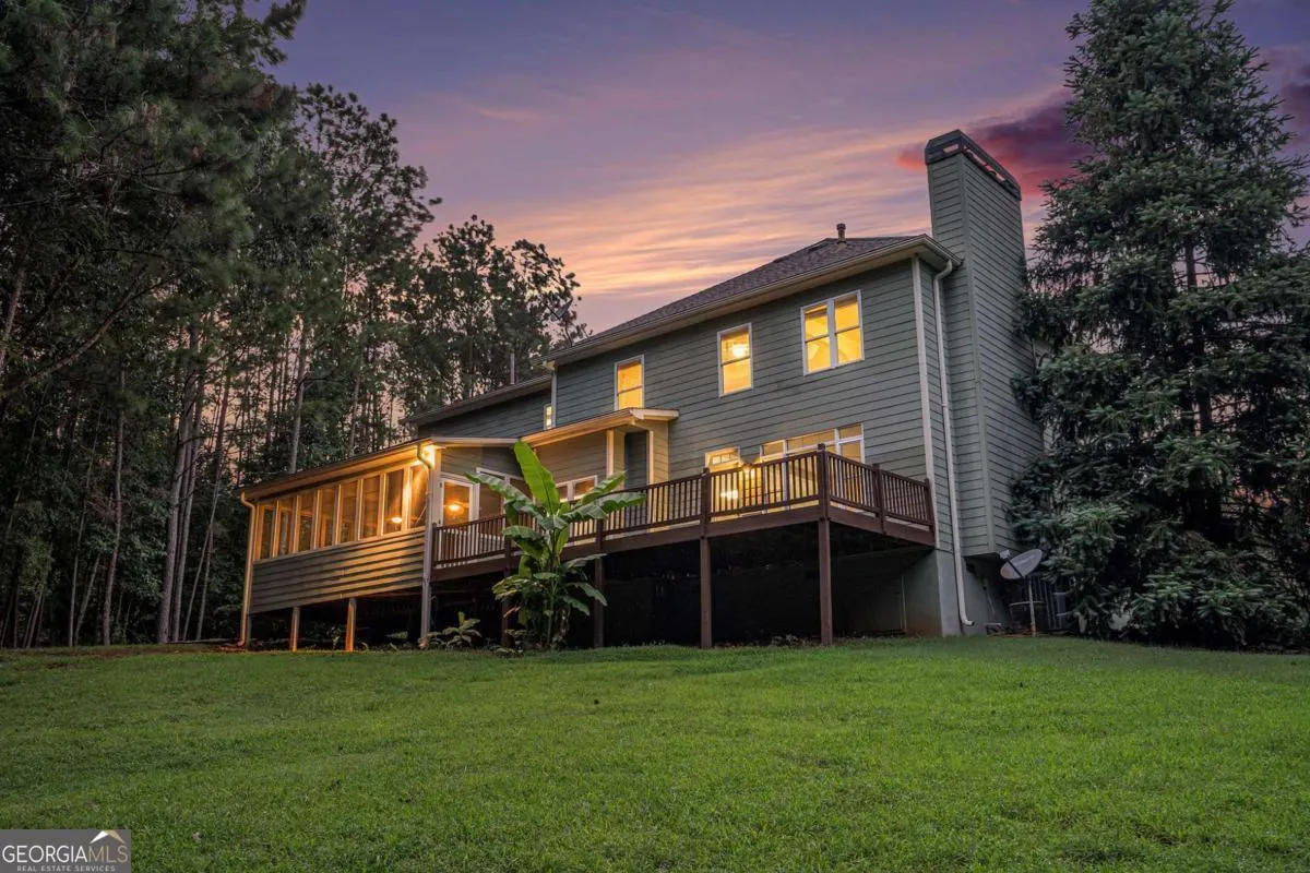 3630 Falls Trail