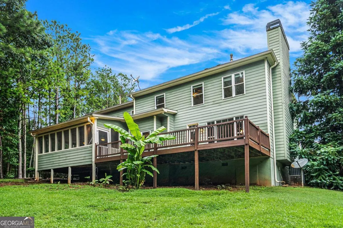 3630 Falls Trail