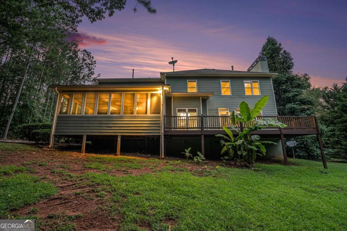 3630 Falls Trail