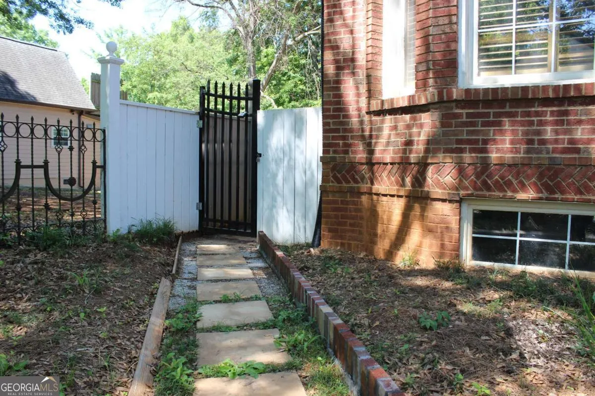 BASEMENT 1124 Center Street NW, #BASEMENT