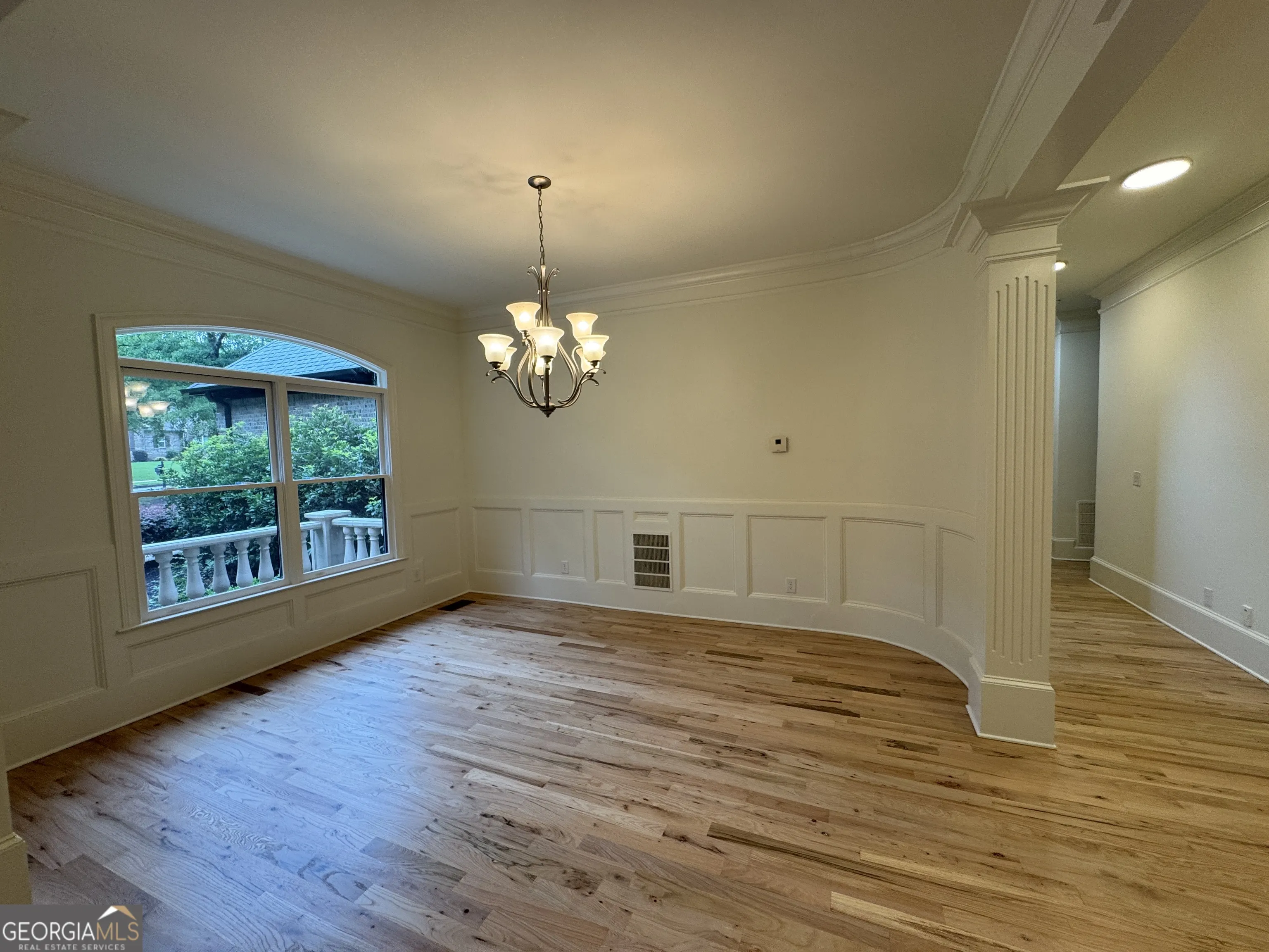 1022 Waverly Drive