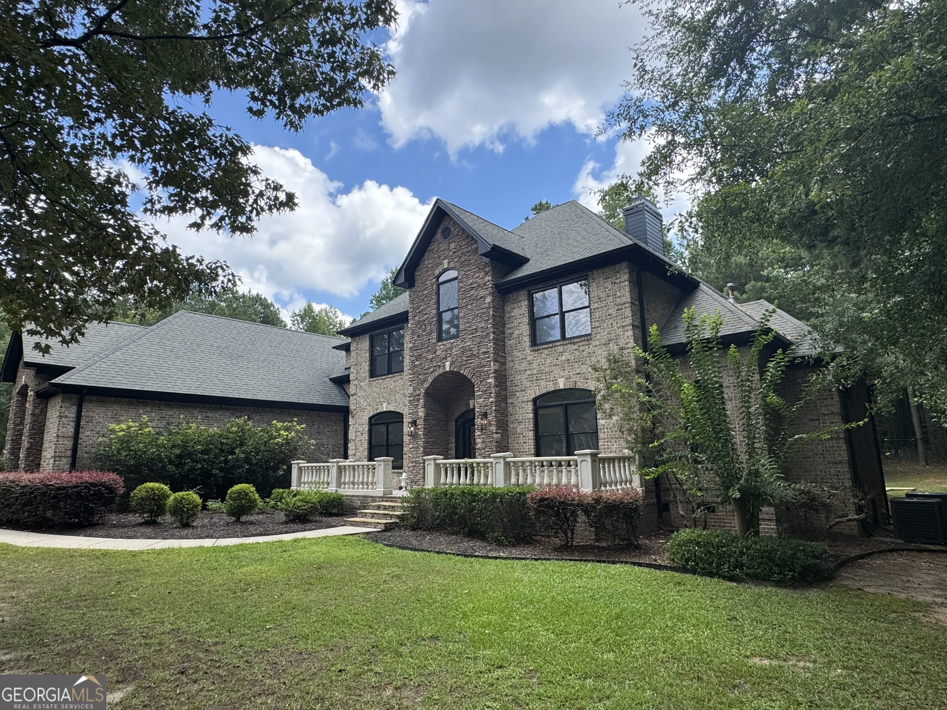 1022 Waverly Drive