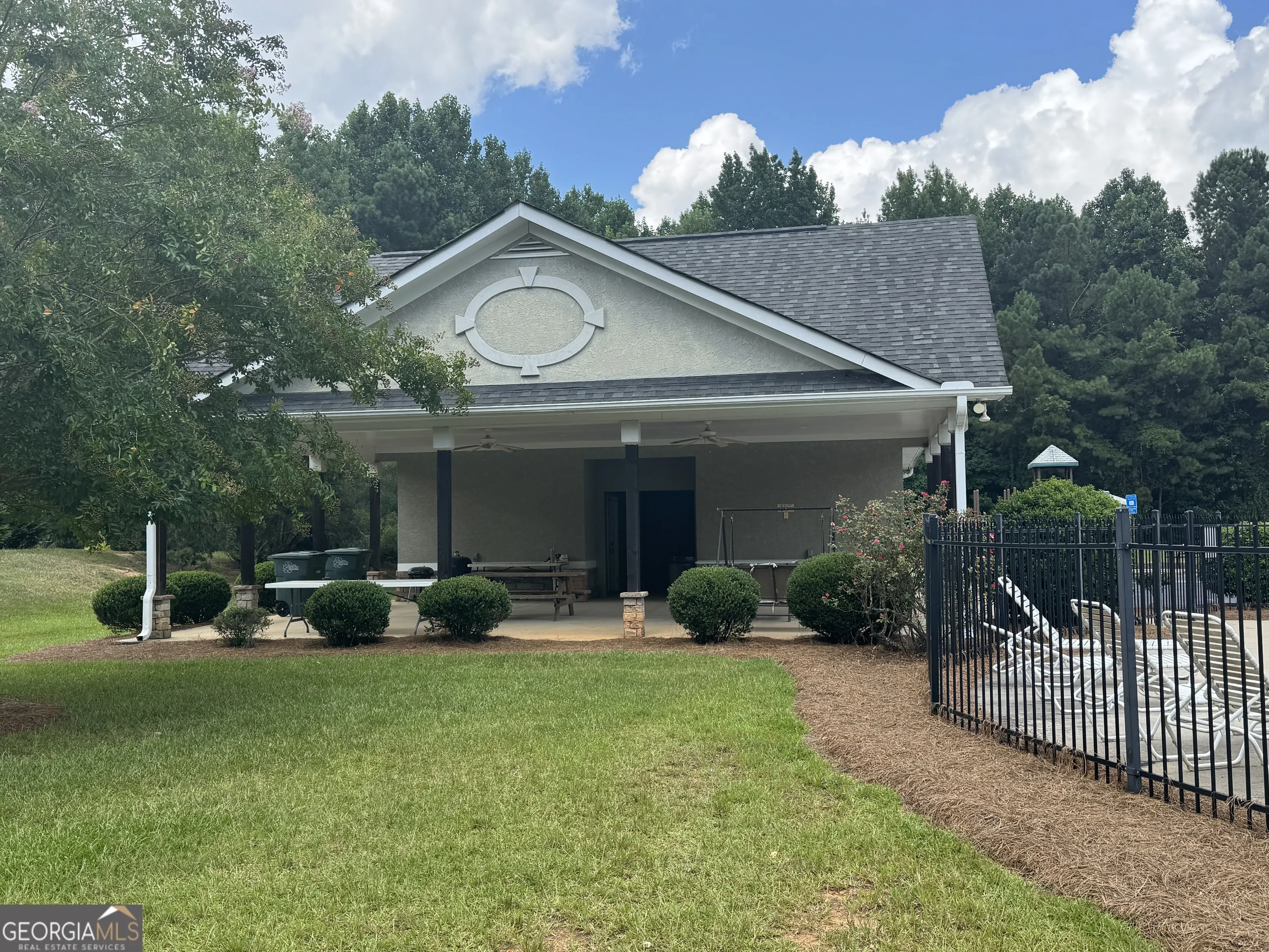 1022 Waverly Drive