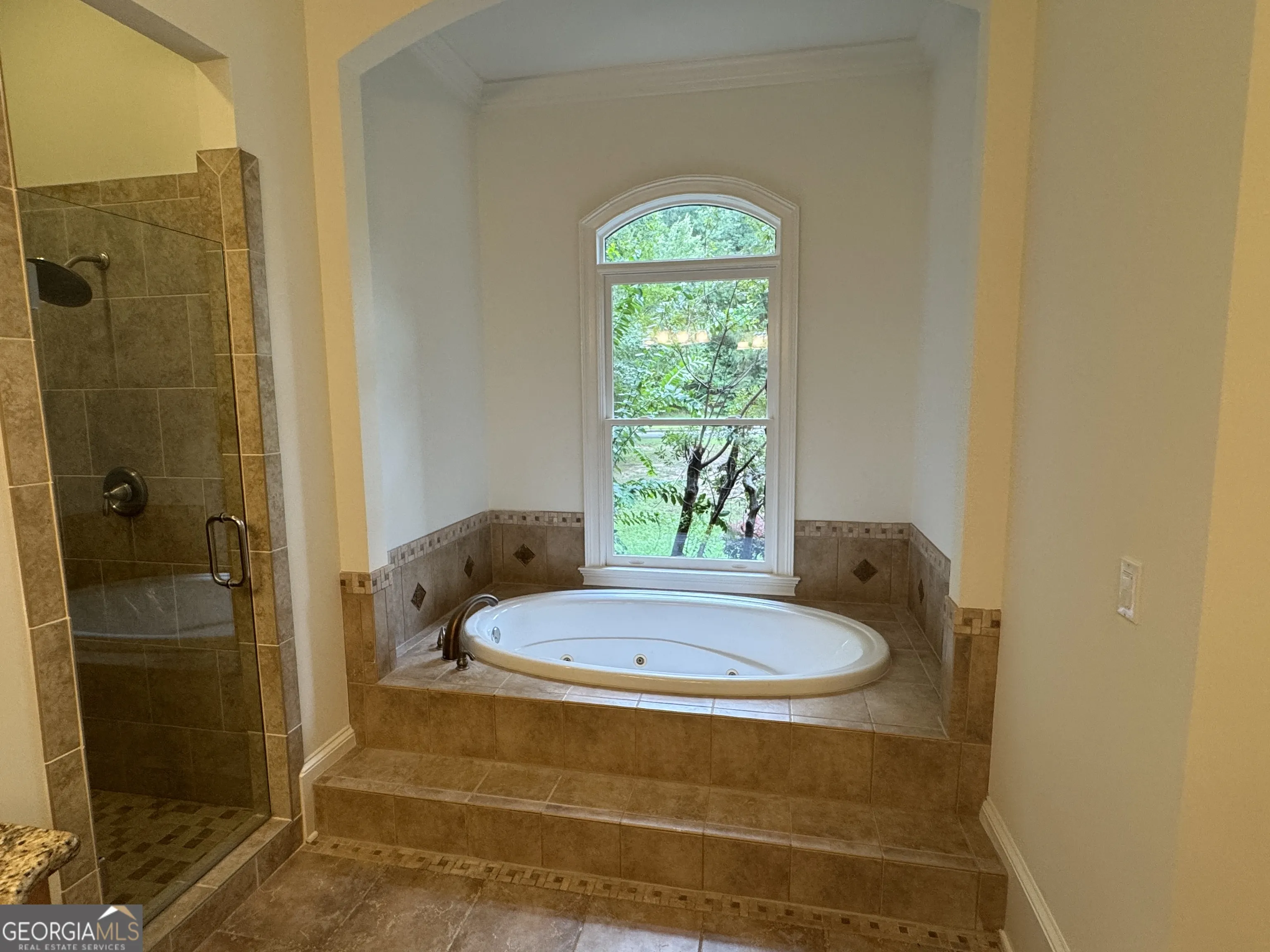 1022 Waverly Drive