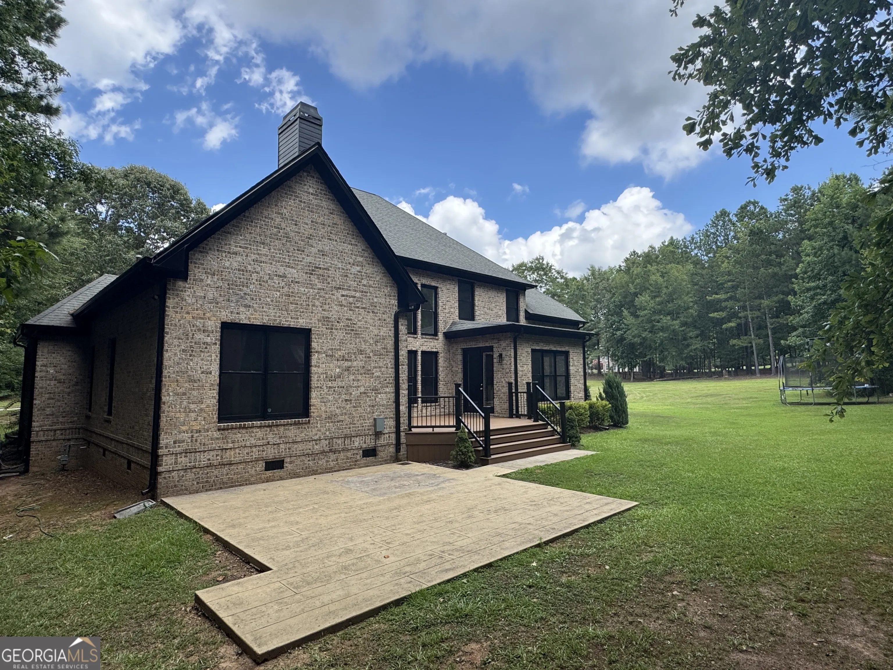 1022 Waverly Drive