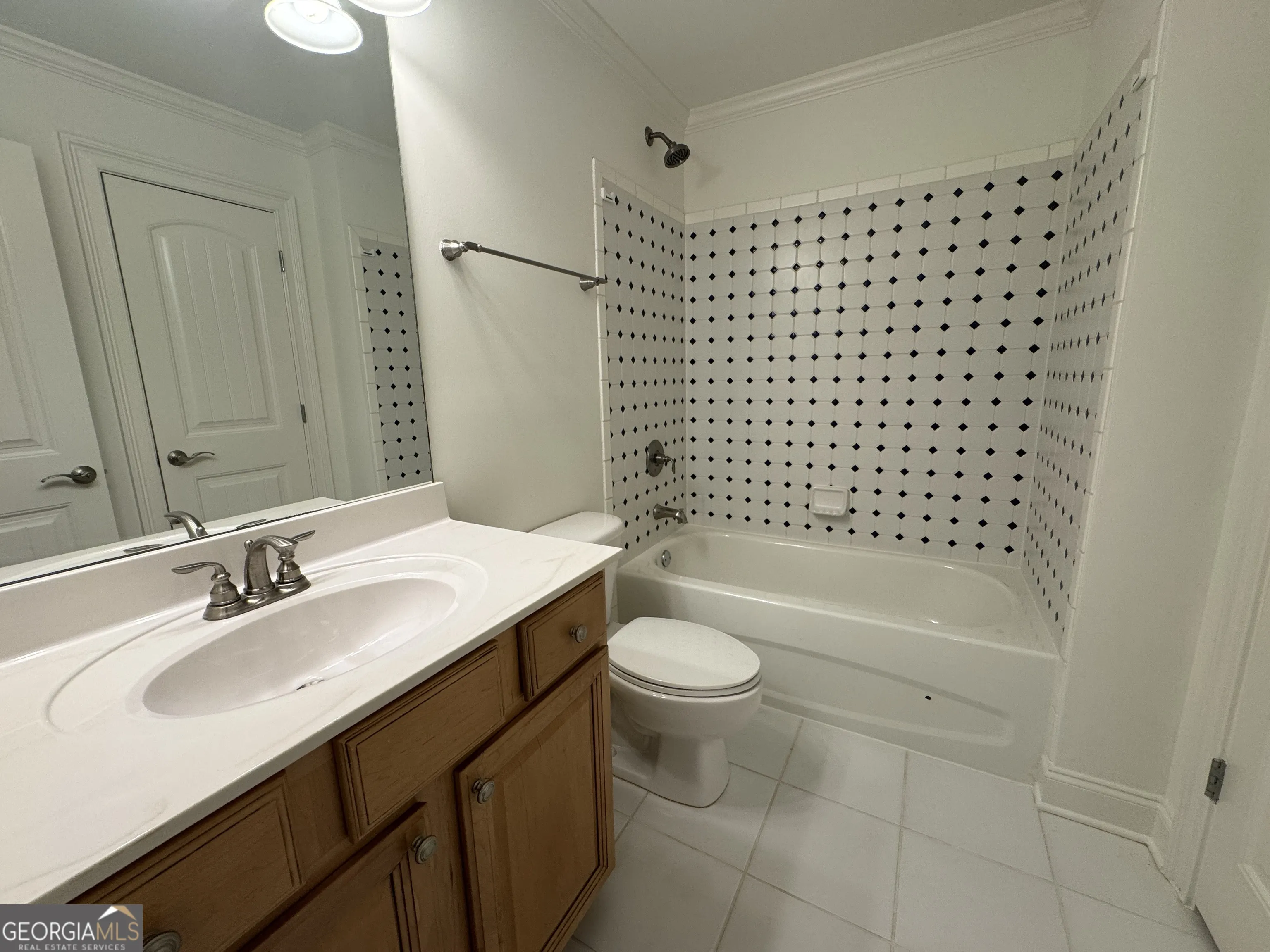 1022 Waverly Drive