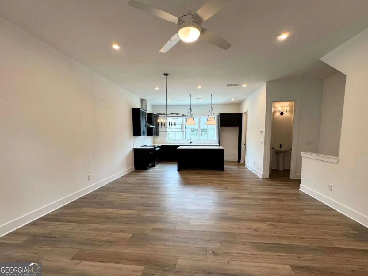 20 510 Burlrush Lane, #20