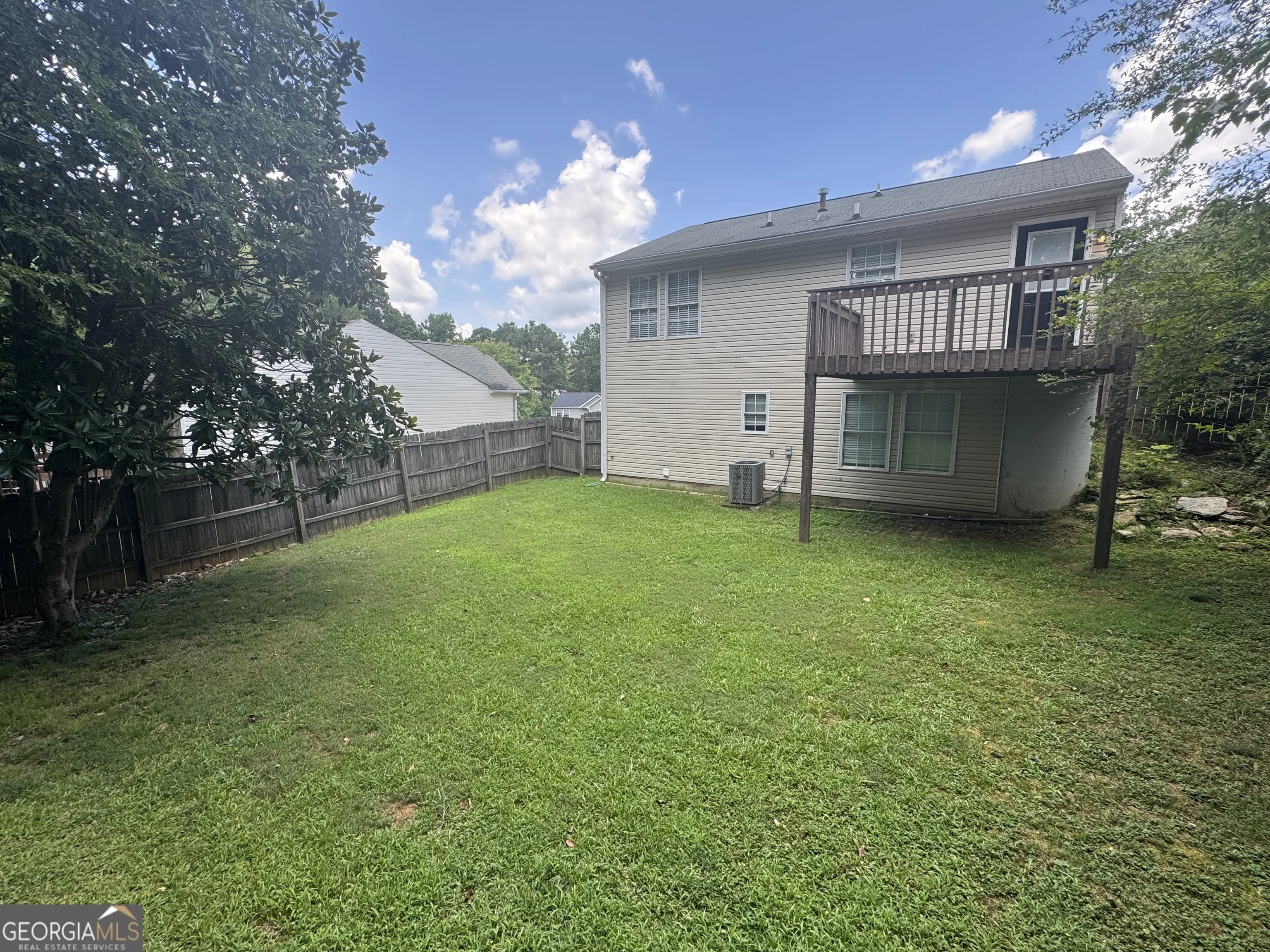 3159 W Point Circle